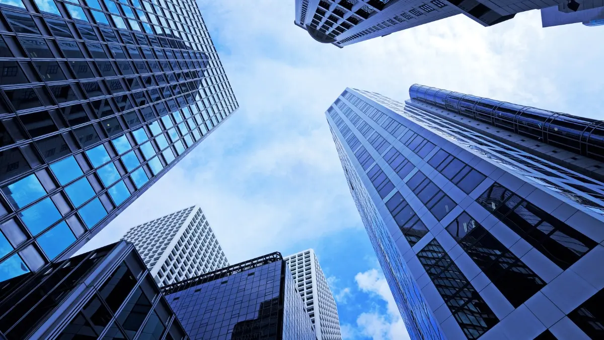 Desafios e Soluções na Manutenção de Edifícios Altos