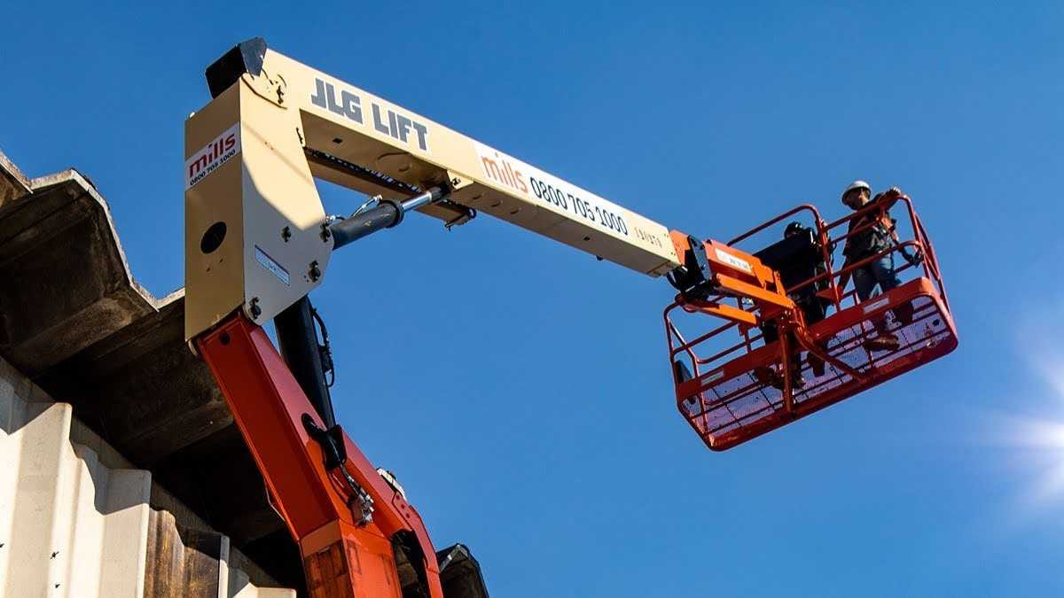 Normas de segurança para as plataformas elevatórias