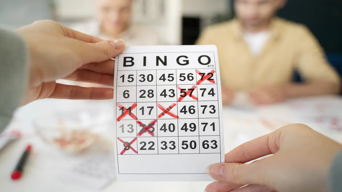 Prepare o lanche e as cartelas: é hora de bingo em casa